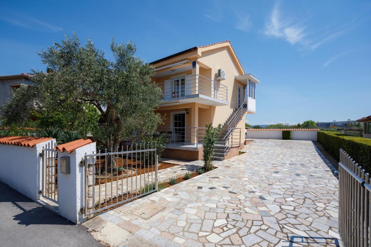 Apartmani Bakran Krk Town Exterior photo