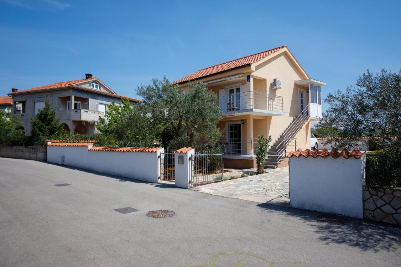 Apartmani Bakran Krk Town Exterior photo