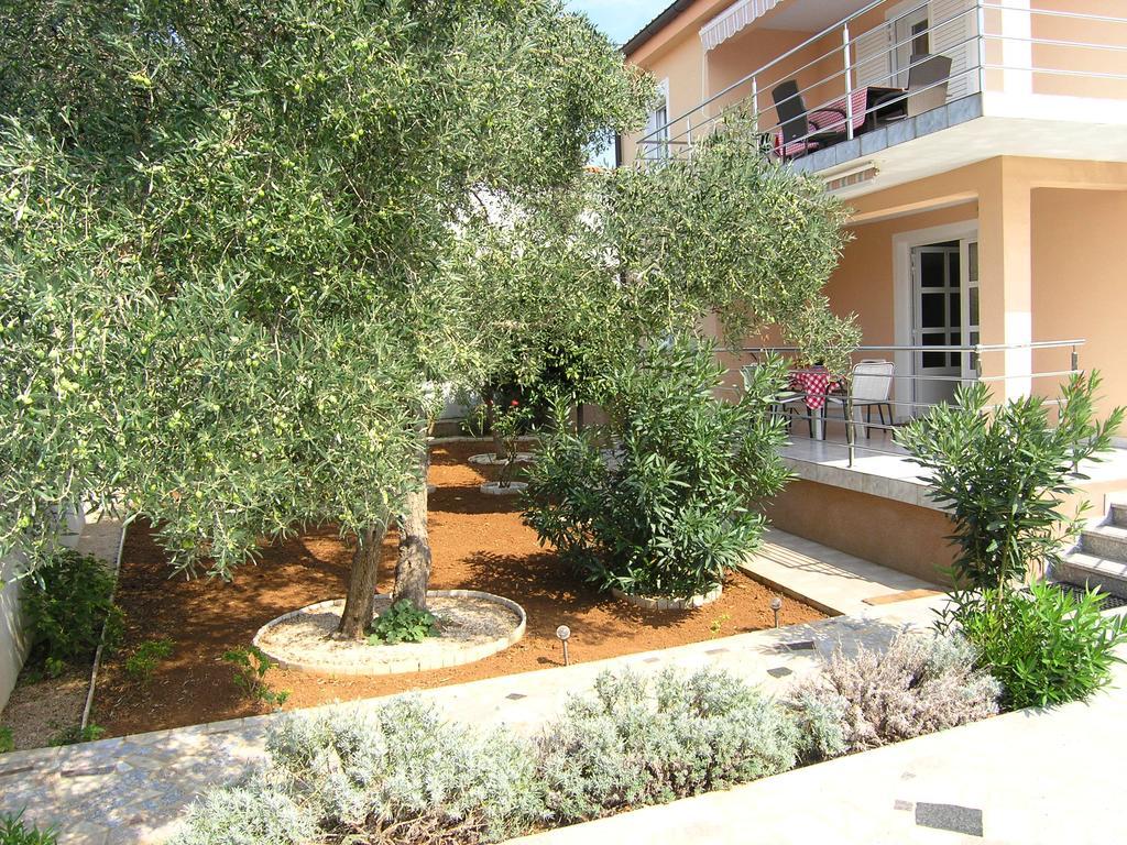 Apartmani Bakran Krk Town Exterior photo